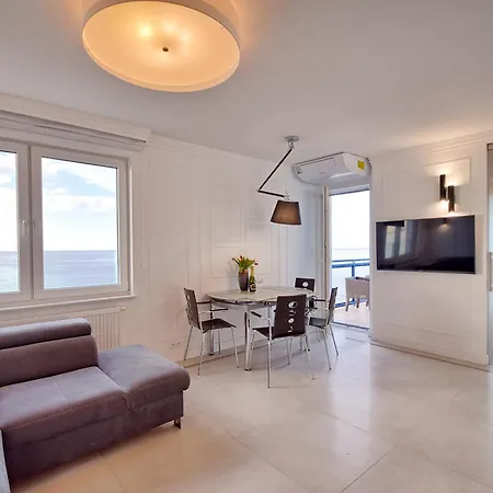 Apartment Perlowy Seaview By Rent Like Miedzyzdroje